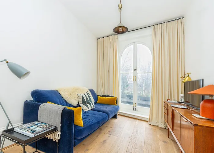 Victorian 1Br Flat, Hidden Gem In Hackney